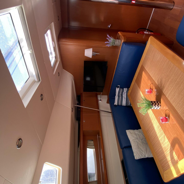 Valasia | Oceanis 54 photo 15