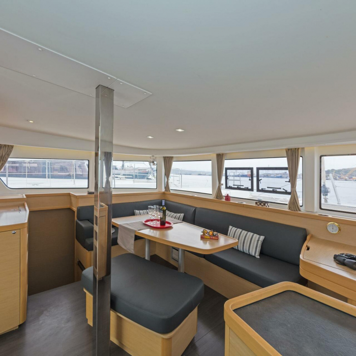 Breeze | Lagoon 42 A/C & GEN & WM photo 19