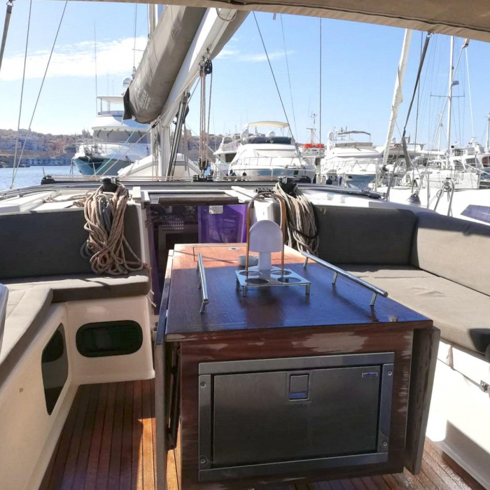 Class | Dufour 520 GL photo 2