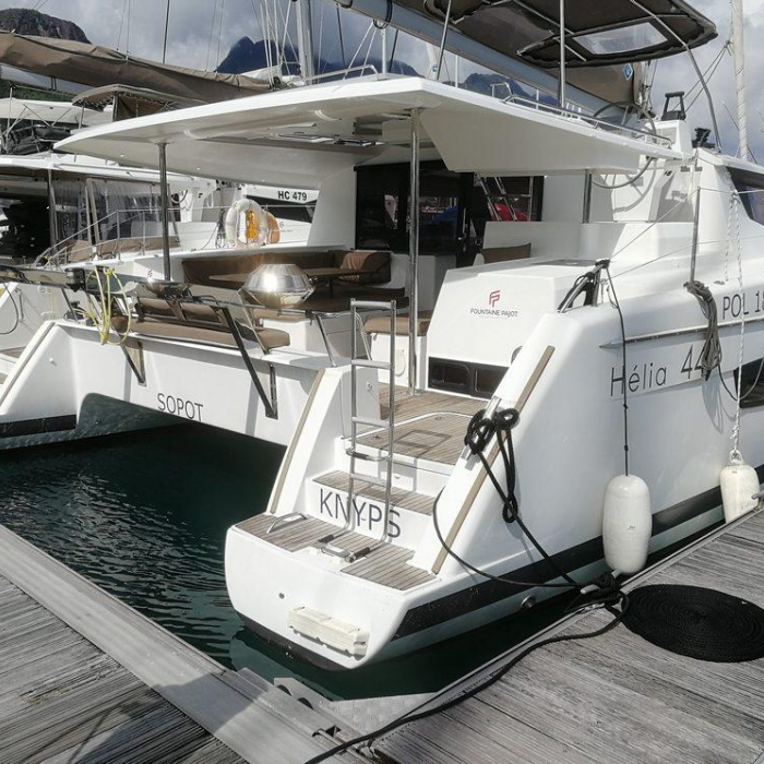 Knyps | Helia 44 Evolution photo 7