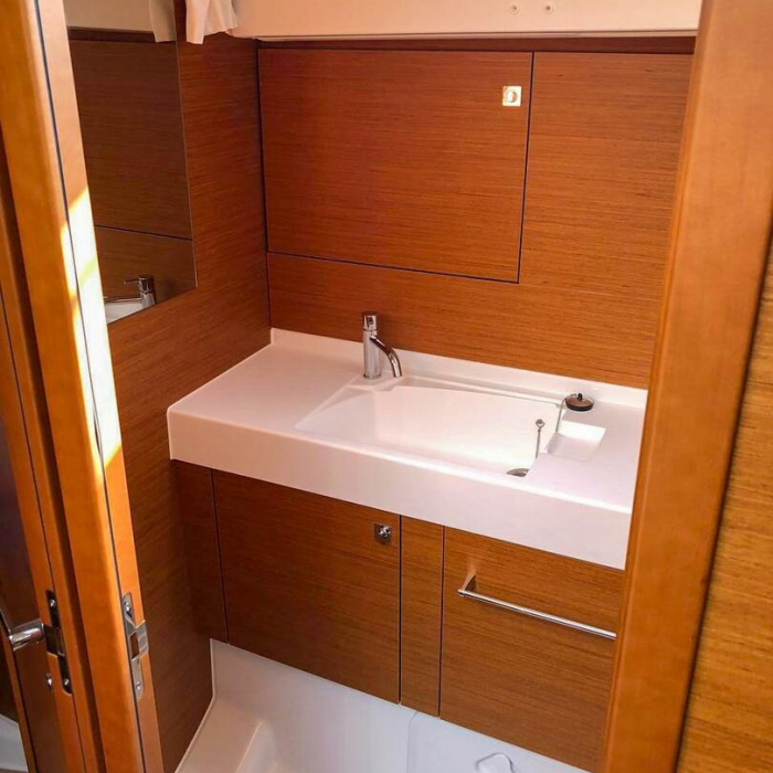 Misty | Sun Odyssey 519 photo 1