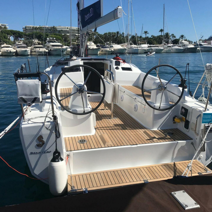 Arya | Oceanis 30.1 photo 4