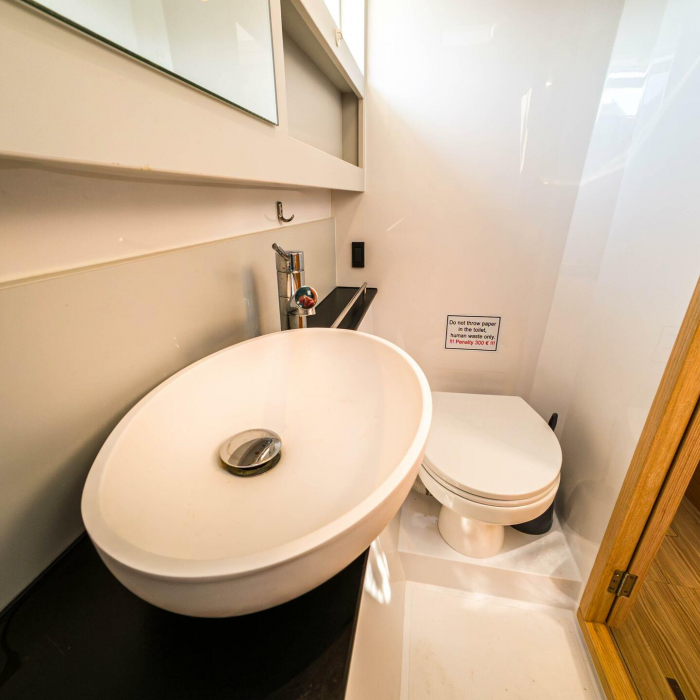 Motus | Nautitech 40 Open photo 23