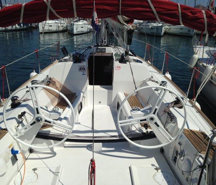 Yankee | Elan 350 photo 2