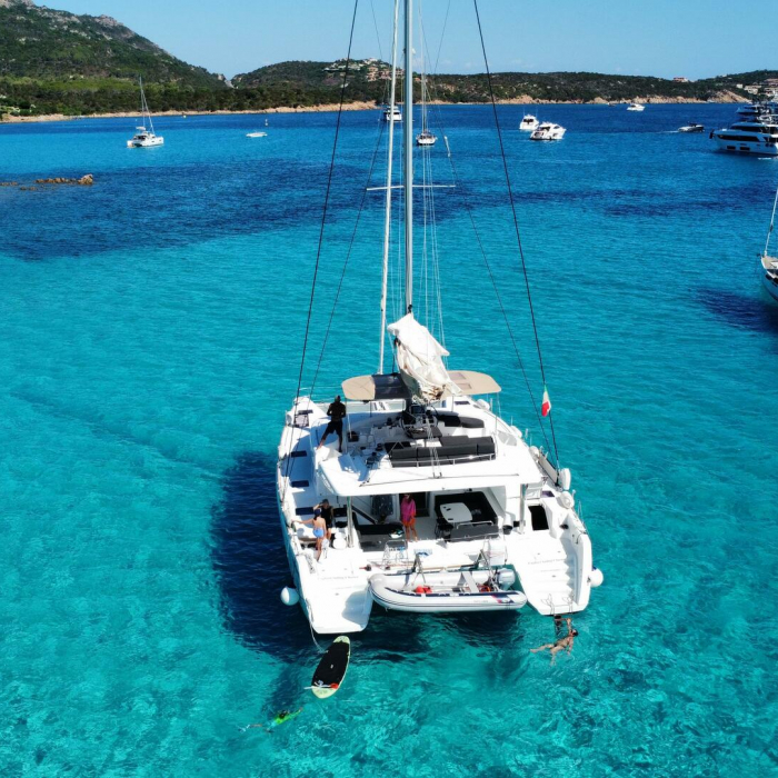 Cala Luna | Lagoon 52F photo 12