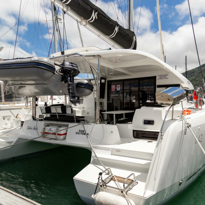 Golden Bride | Lagoon 42 photo 6