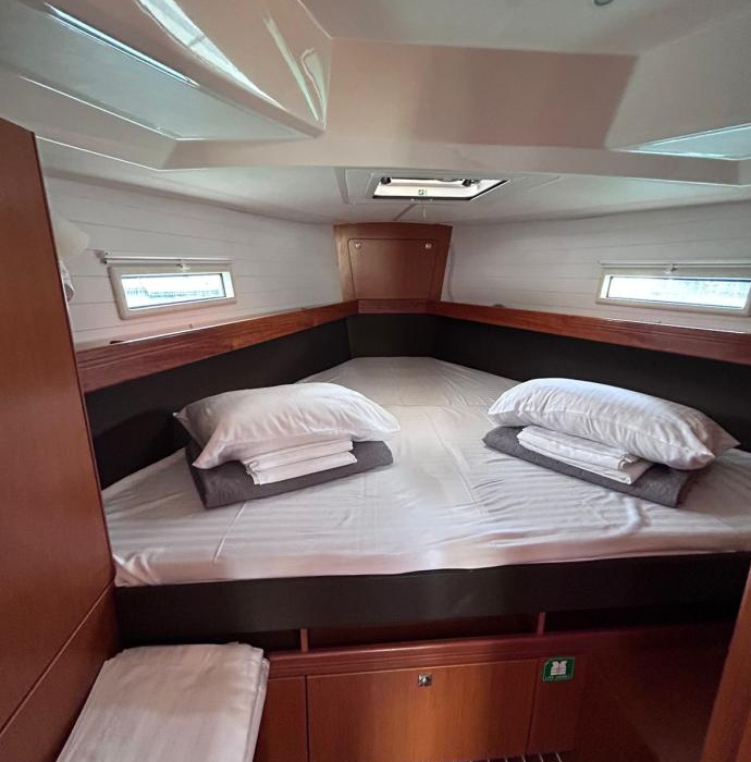 Sake | Bavaria 41 Cruiser photo 18