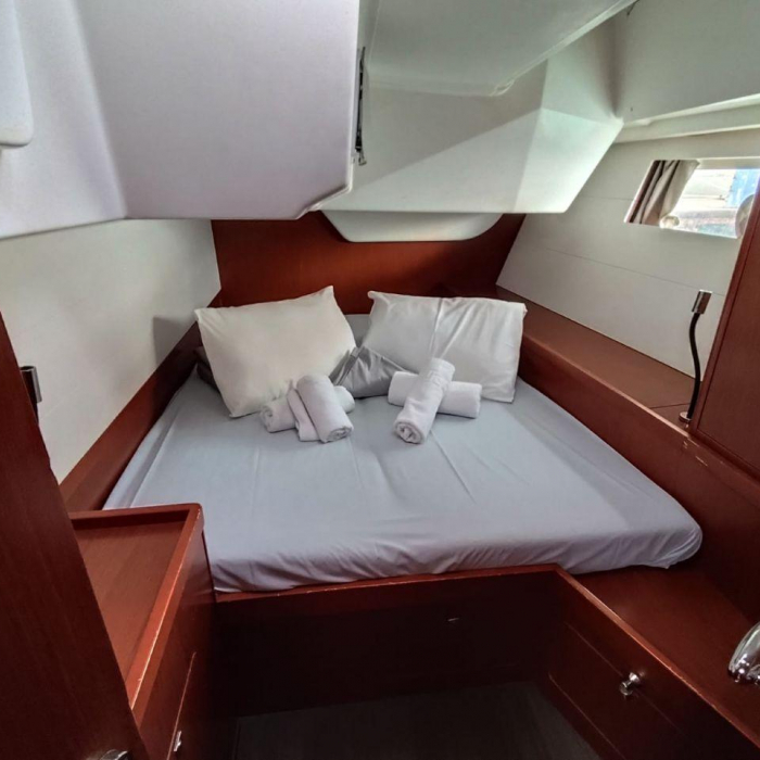 Desroches | Oceanis 48 photo 9