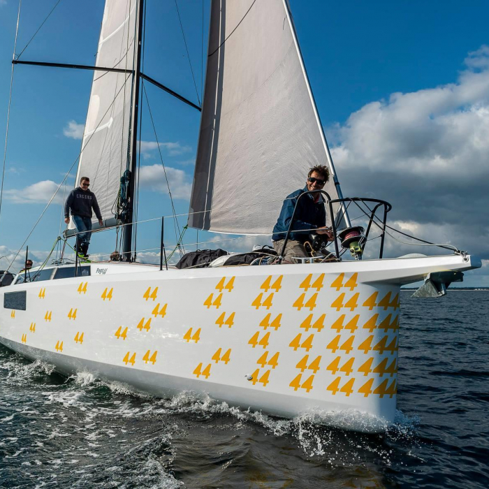 Tostaky | Pogo 44 photo 14