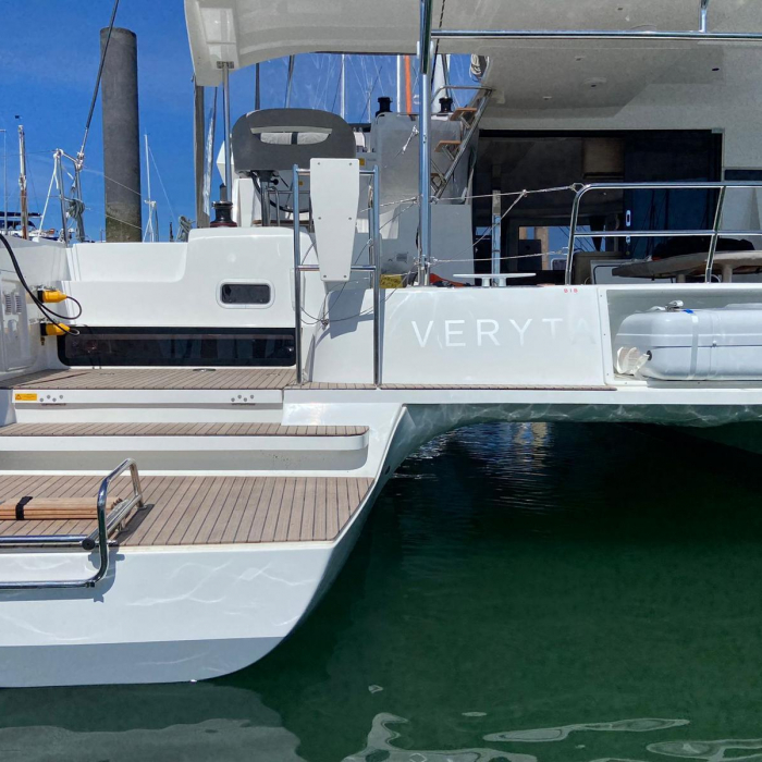 Veryta | Lagoon 42 photo 1