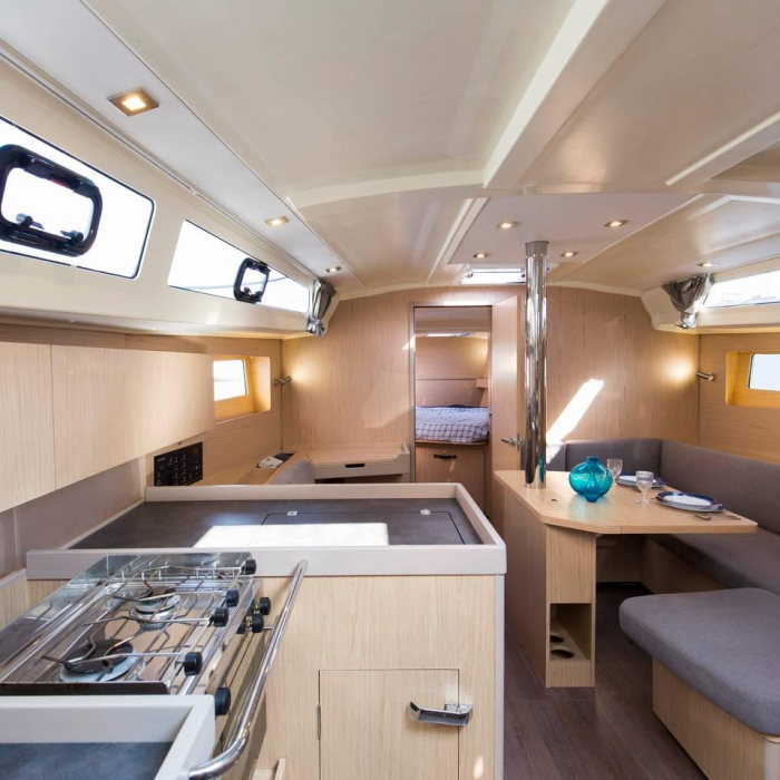 FUGIS II | Oceanis 41.1 photo 10