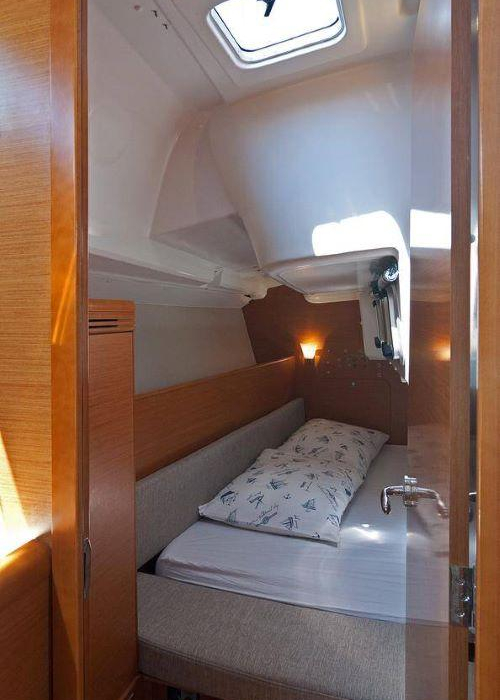 Kiki Kiss | Sun Odyssey 33i photo 4