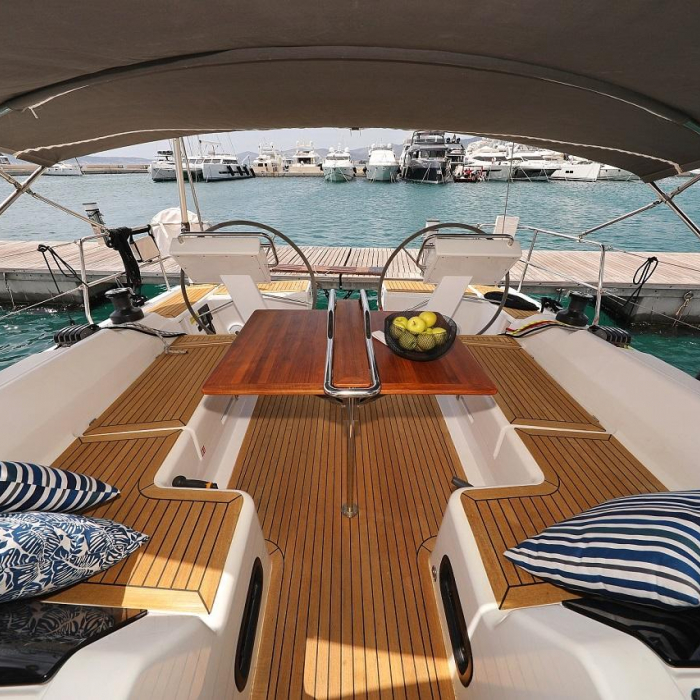 Purple Rain | Hanse 455 photo 6