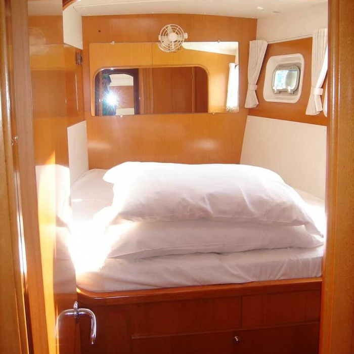 Isis | Lagoon 440 photo 50