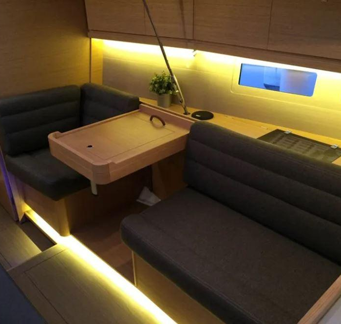 Iliana | Dufour 412 GL photo 8