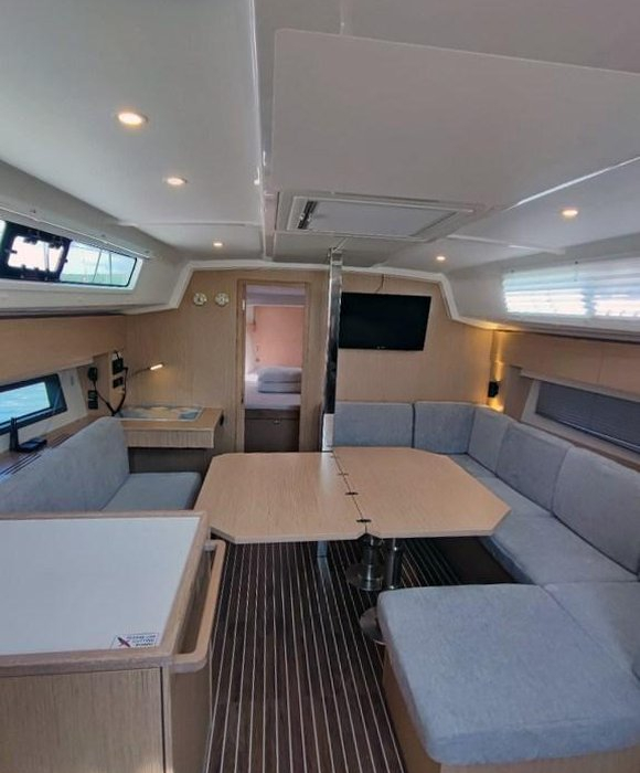 Gala | Bavaria C42 photo 18