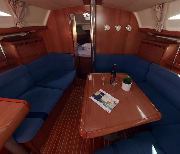 Sipica | Sun Odyssey 37 photo 6