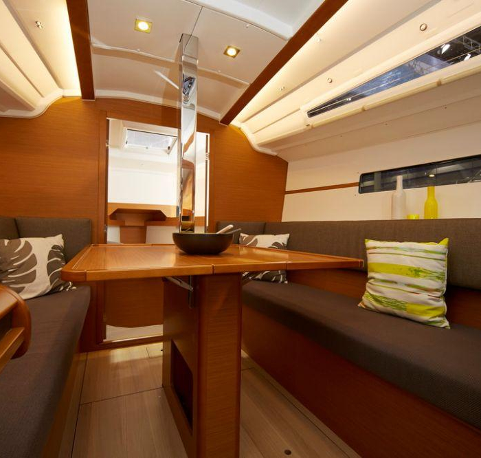 Adria Moon | Sun Odyssey 349 photo 7