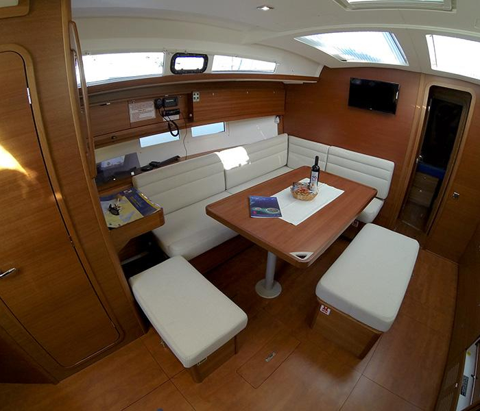 Almar | Dufour 460 photo 11