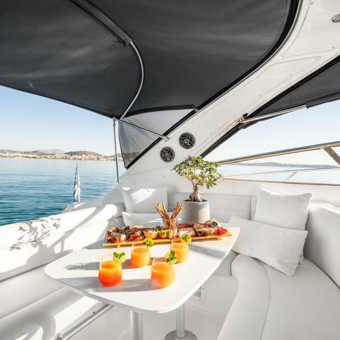 AEGEAN BLUE | Bavaria 40 photo 8