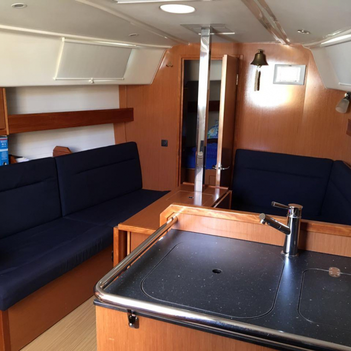 Nici | Bavaria Cruiser 32 photo 2