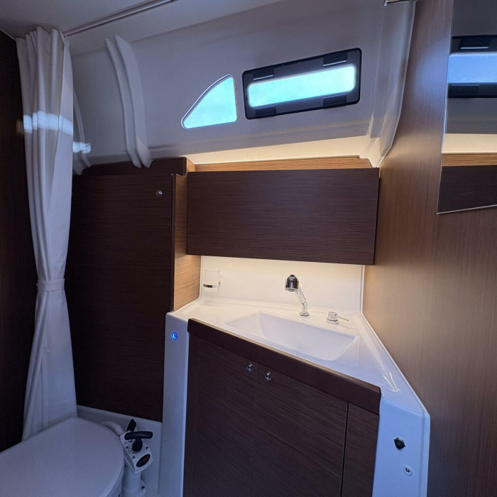 Bestsennyy | Oceanis 40.1 photo 19