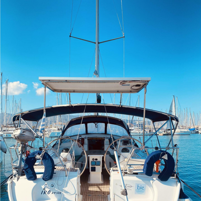 Iro (Pax 7) | Bavaria 42 Cruiser photo 11