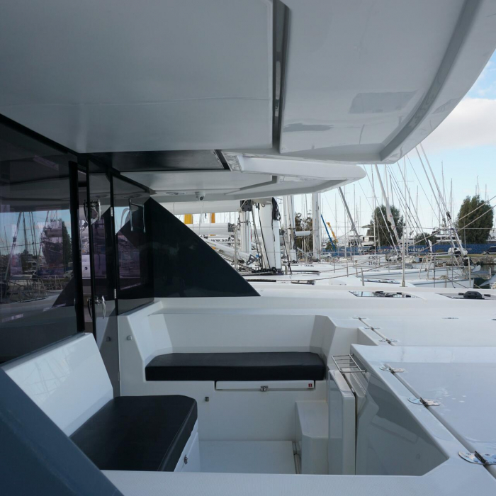 Marina | Leopard 45 photo 3