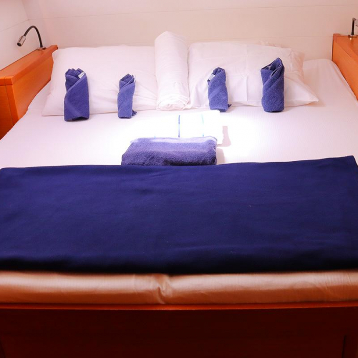 Moët | Lagoon 450 F photo 34