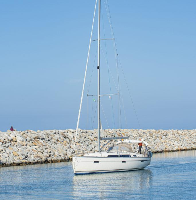 Libeccio | Bavaria Cruiser 41 photo 7