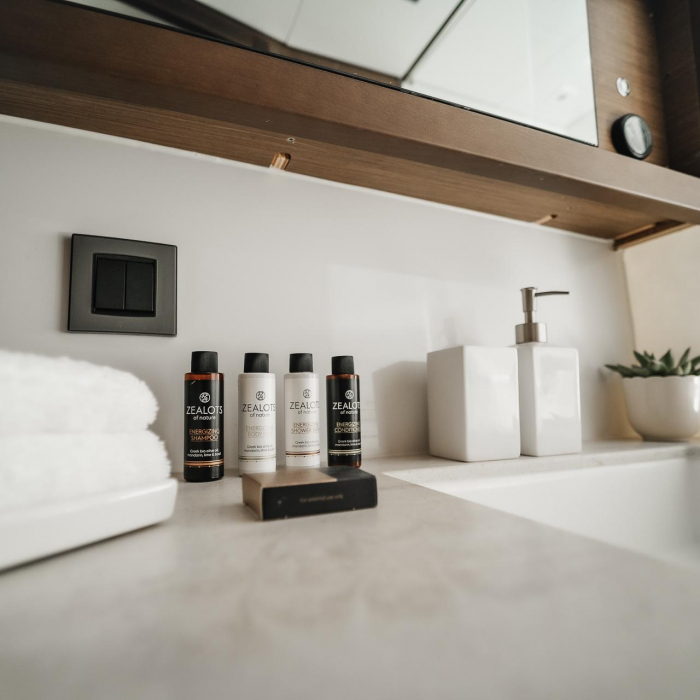 Omnia | Lagoon 46 photo 36