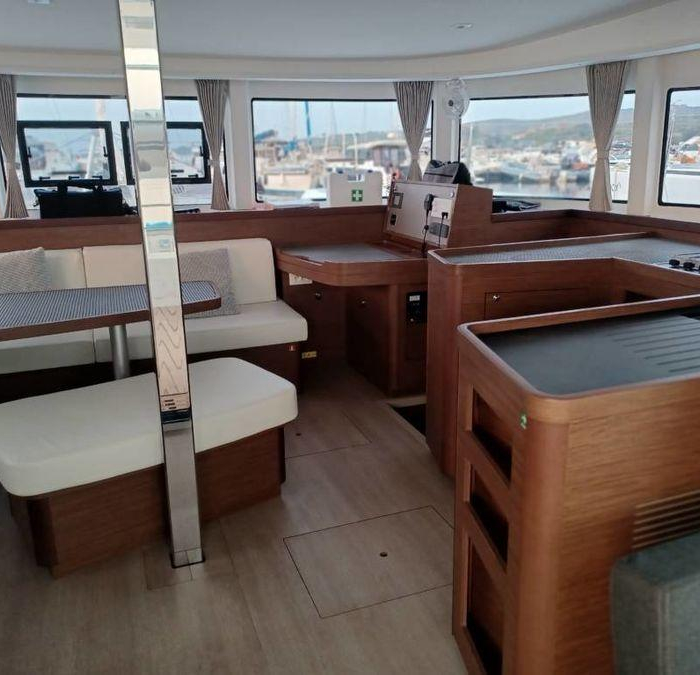 Take It Easy | Lagoon 42 photo 4