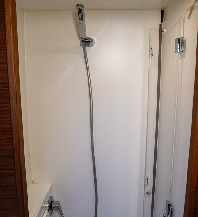 Vesper | Lagoon 42 photo 23