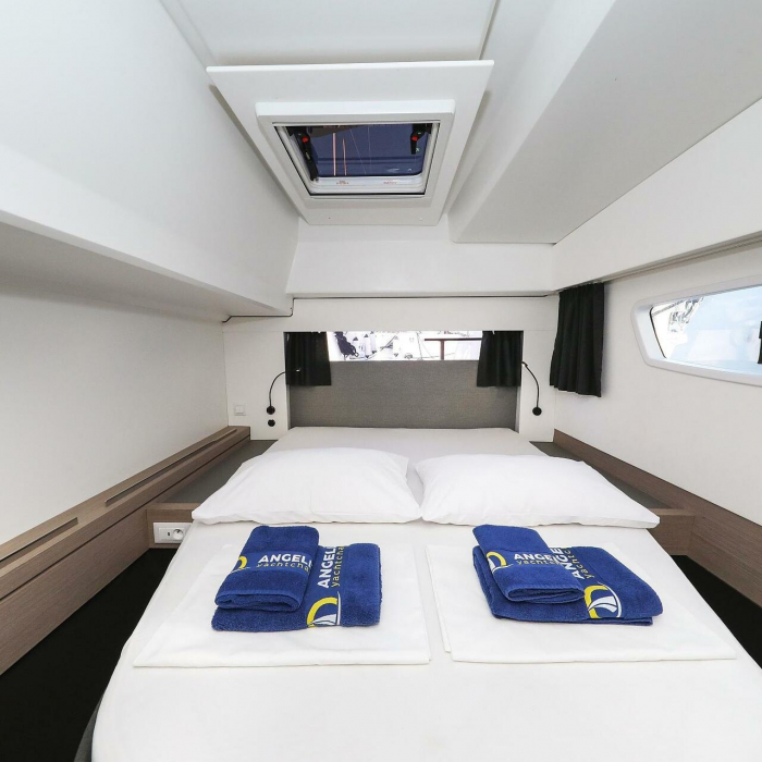 Macho | Fountaine Pajot Astrea 42 Quatuor photo 51