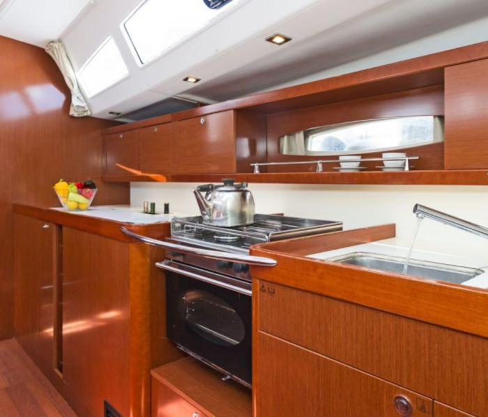 Leandros D | Oceanis 50 Family photo 14