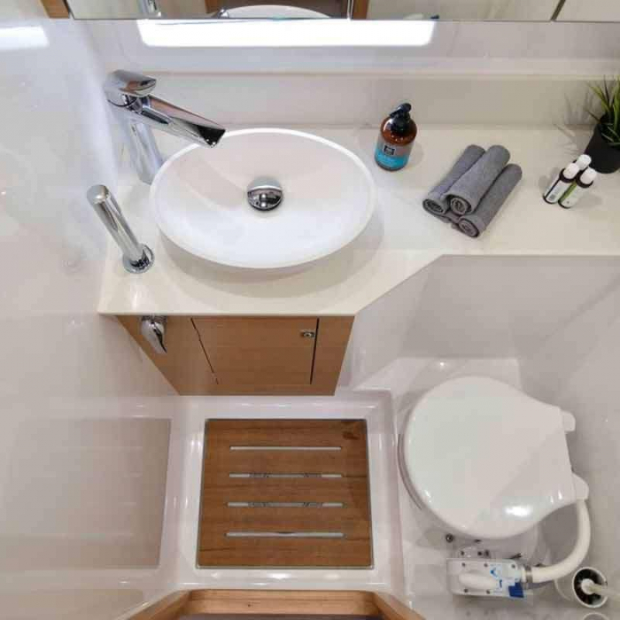 Jovy | Dufour 48 Catamaran photo 15