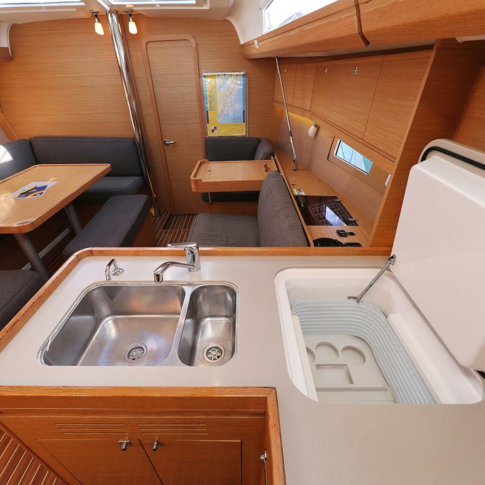 Adrio | Dufour 412 GL photo 18