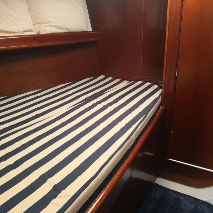 Andromeda | Beneteau 393 photo 6