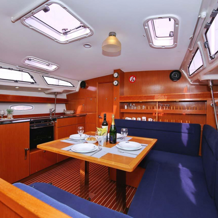 Annabella | Bavaria 43 Cruiser photo 13