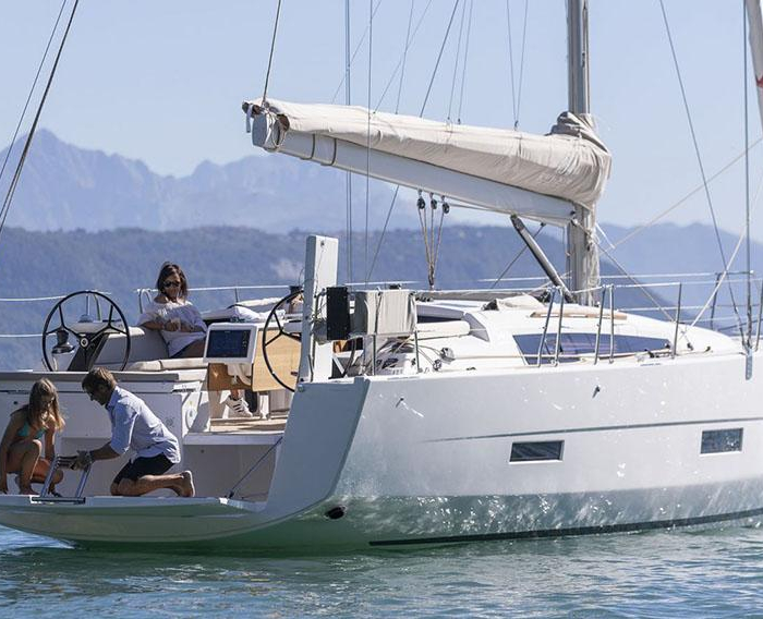 Blue Moon 2 | Dufour 430 Grand Large photo 2