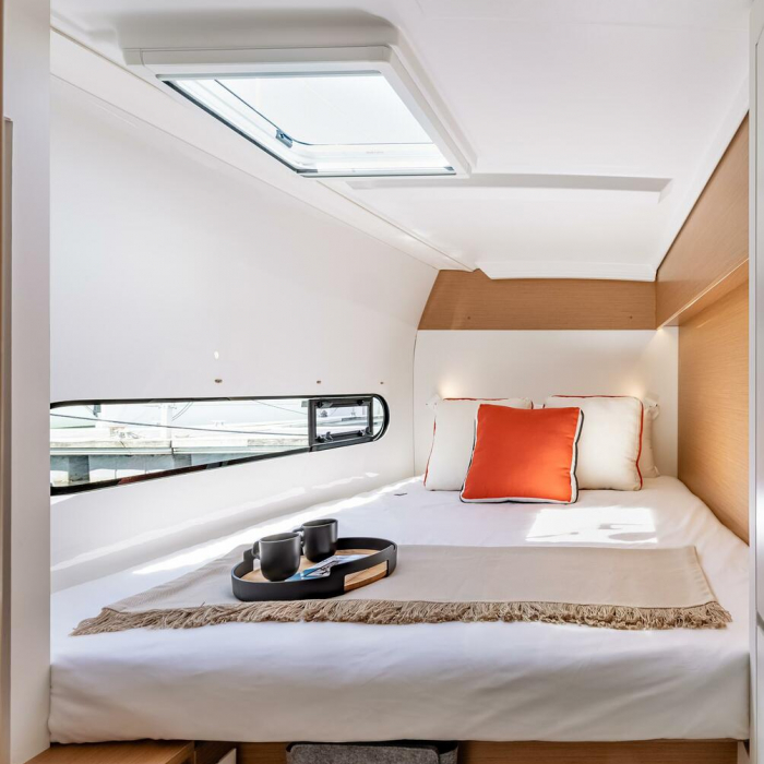 Hinatea | Excess 11 photo 4