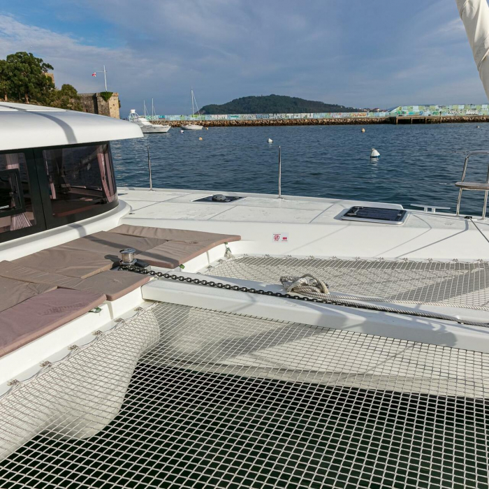 Verne | Lagoon 42 photo 4