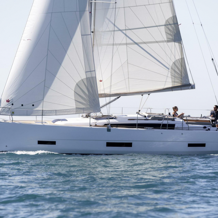 Rubens | Dufour 390 photo 3