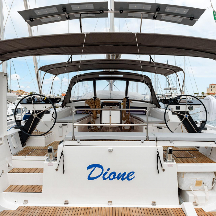 Dione - Water maker, Solar Panel | Dufour 470 photo 16