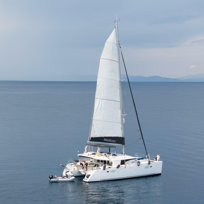 Madicon | Lagoon 450 Fly photo 27