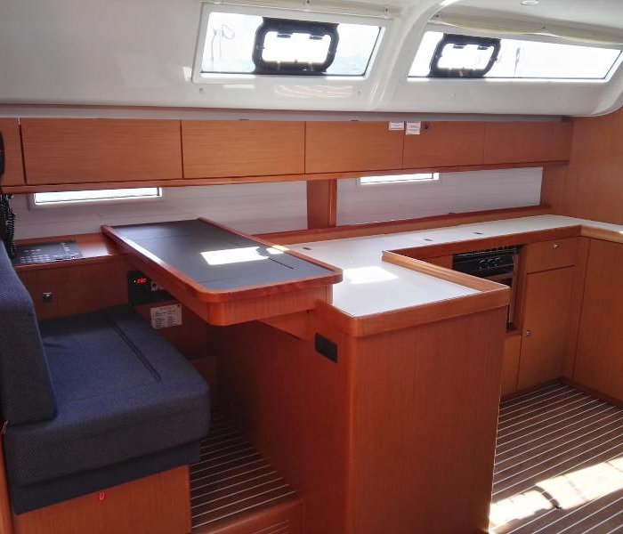 Nora | Bavaria cruiser 51 photo 8