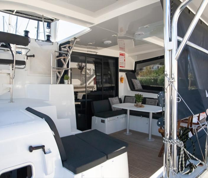 Dioni | Lagoon 42 photo 39