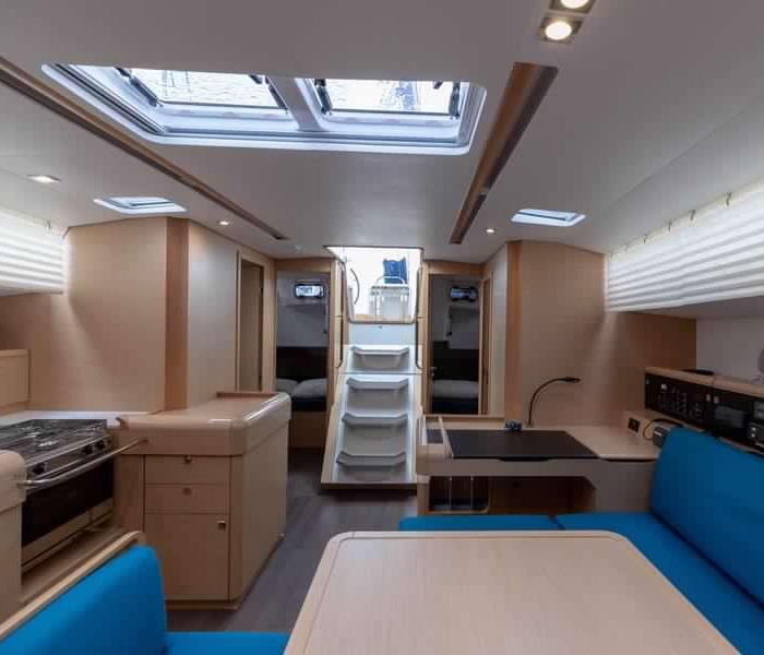 MAMIWATA II | Sun Odyssey 519 photo 2