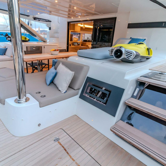 AGENDA 55 | Lagoon 55 photo 17