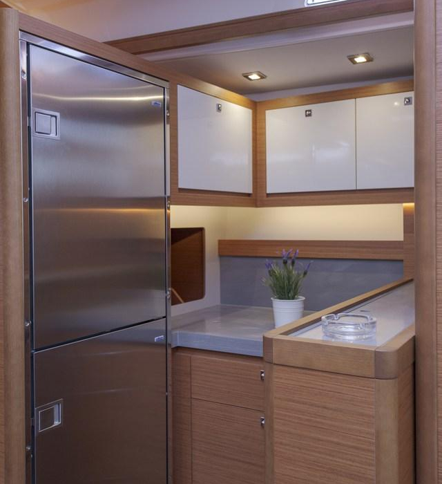 Astrid | Dufour 530 photo 9